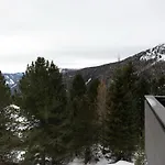 In Bei Skipisten Holiday home *